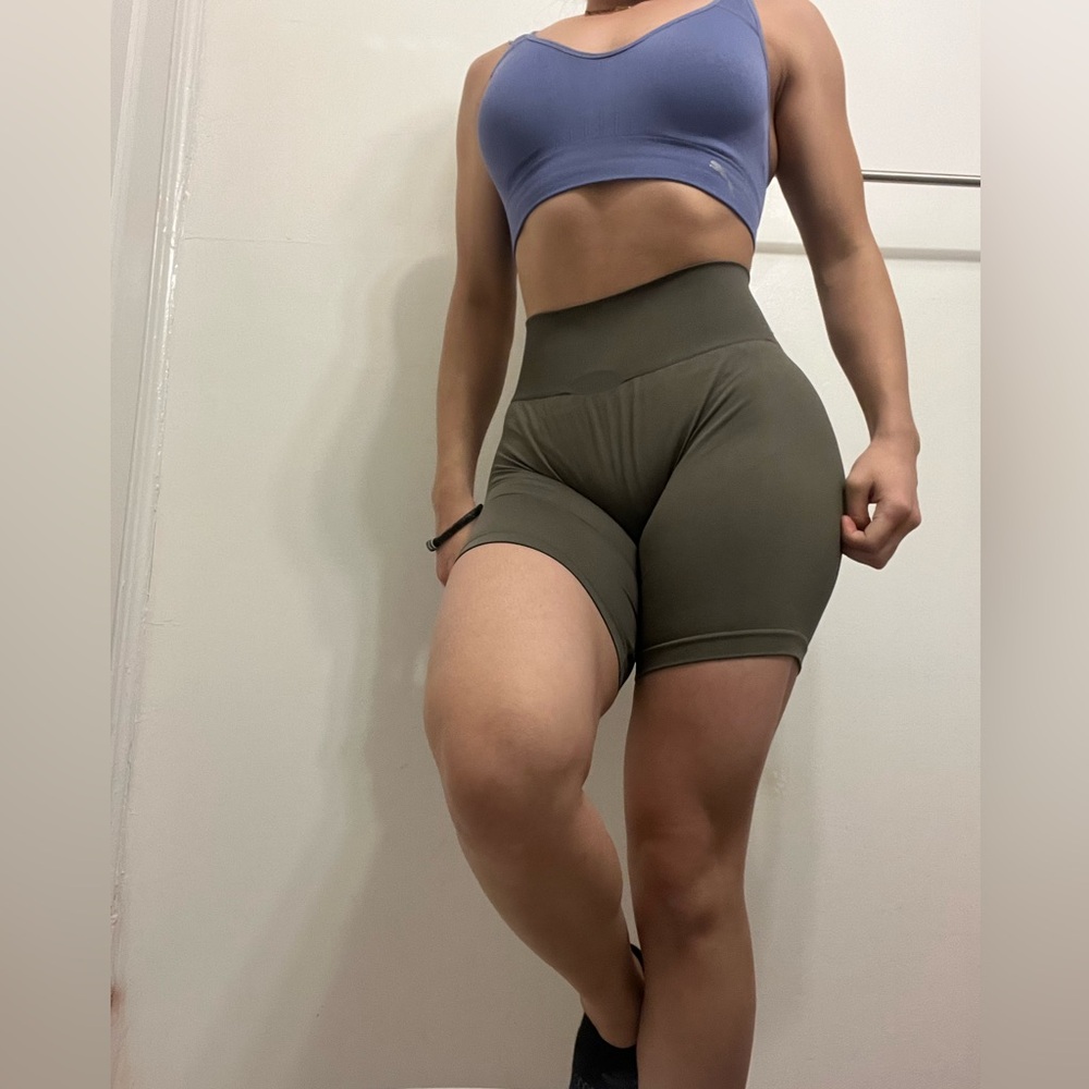 Not Fir Sale! NVGTN Shorts